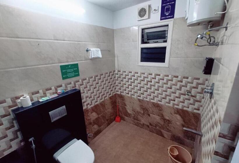 هتل Ramya Residency Porur