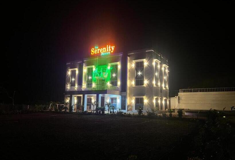 ホテル The Serenity Resort Panchgani