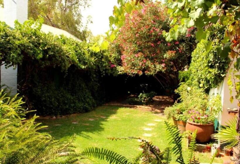 مبيت وإفطار Linge Longa