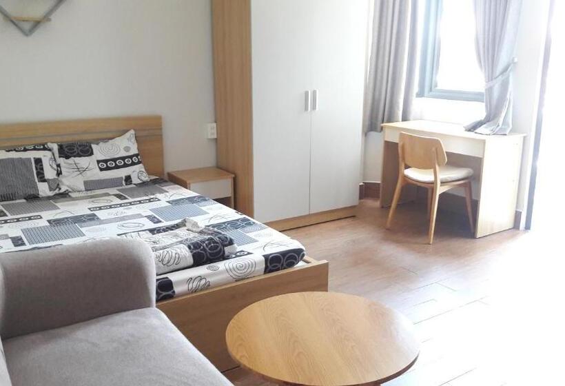 پانسیون Studio With Balcony Near Hong Bang University, Bình Thạnh
