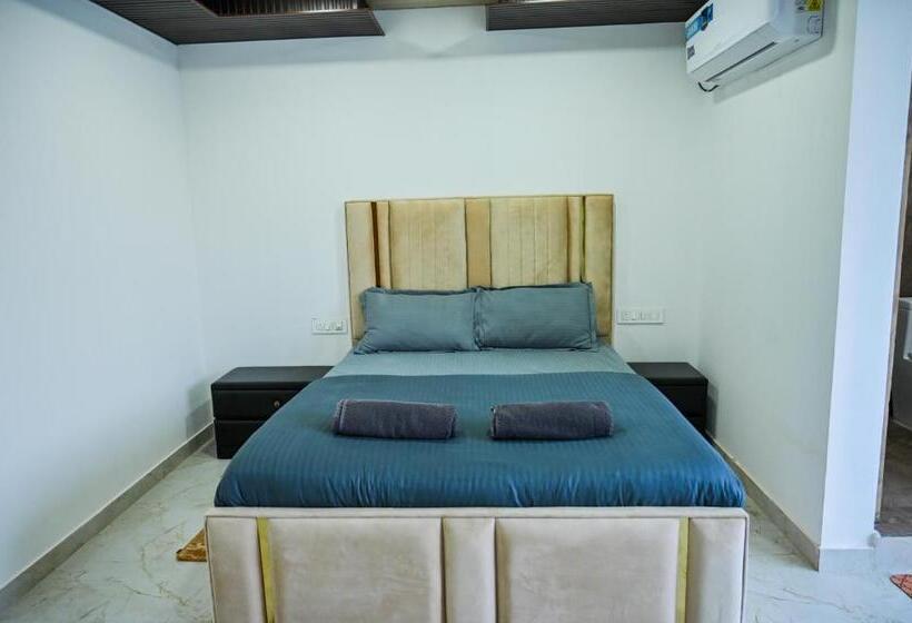 استراحتگاه Divine Stay