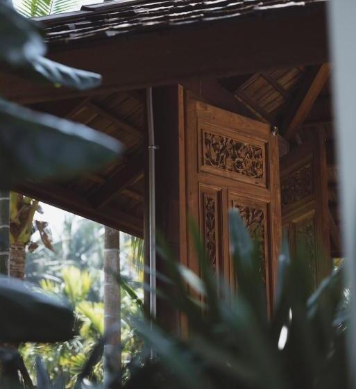 Thammachard29 Resort Baangrood
