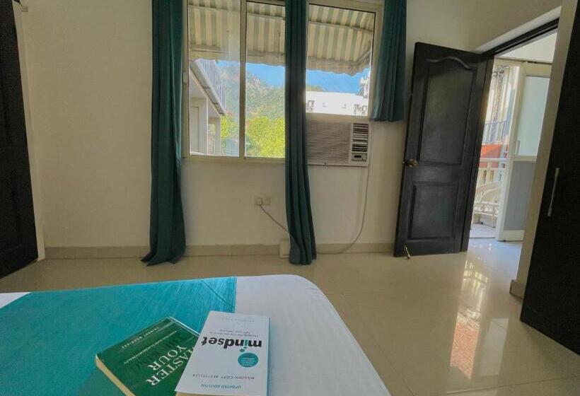 فندق صغير The Wraveler Tapovan Rooms And Dorms