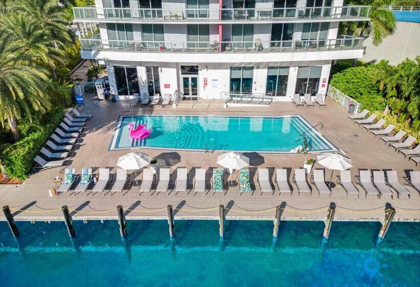 فندق صغير Beachside Retreat, Resort Amenities, Beach Access
