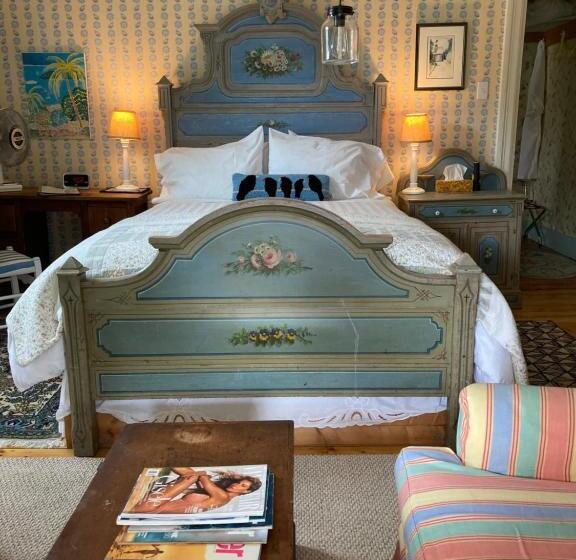 فندق صغير Mecklenburgh Inn