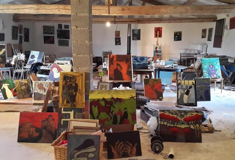 ベッドアンドブレックファースト Domaine Des Jasses