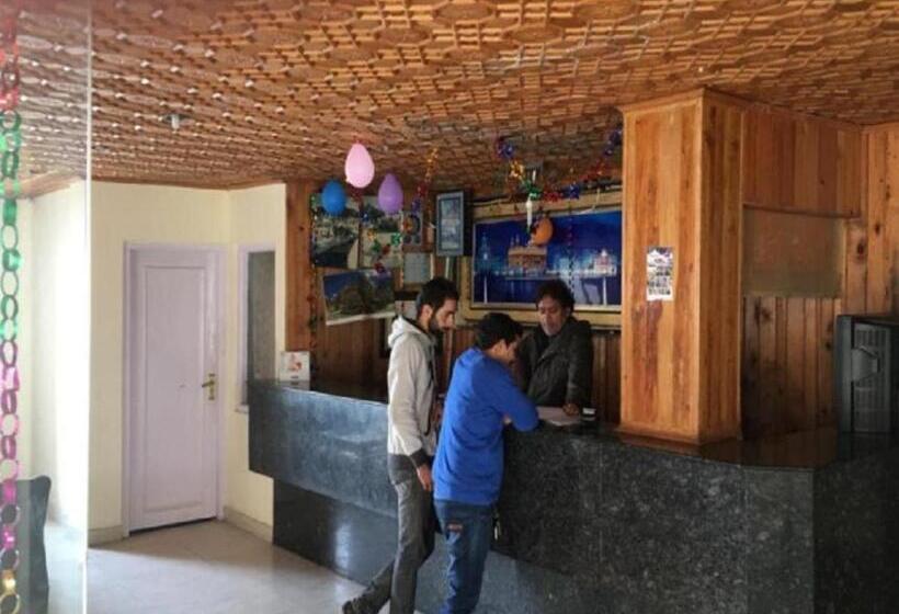 민박 Stayapart   Hotel Patnitop