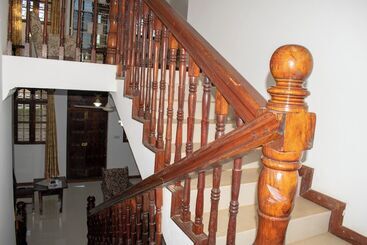 تختخواب و صبحانه Sulkhan Serviced Apartment