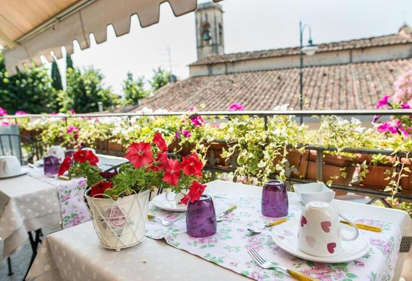 مبيت وإفطار Terrazza Ginori
