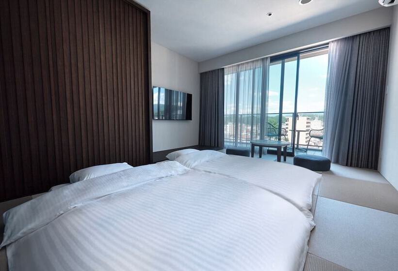 Fav Lux Hidatakayama