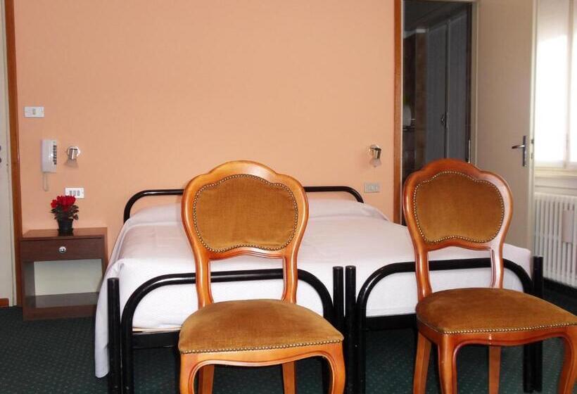 ホテル Albergo Betulla