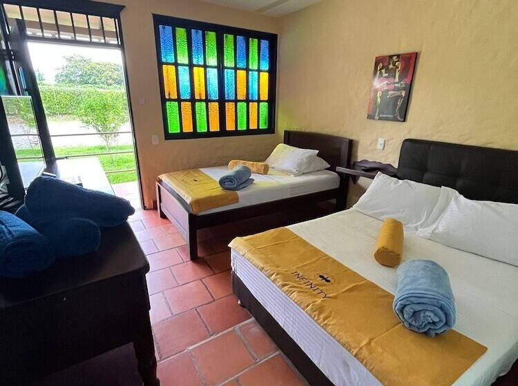 هتل Bora Bora Campestre Los Mangos