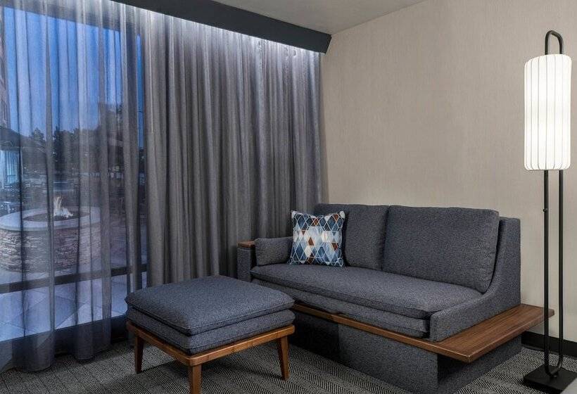 בית מלון כפרי Courtyard By Marriott Lake City