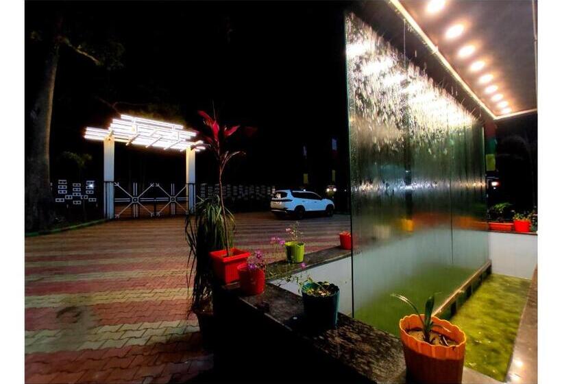 Отель Green Vista Resort