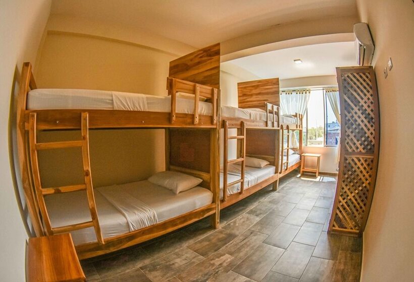 هتل Merakai Hostel Rincon Del Mar