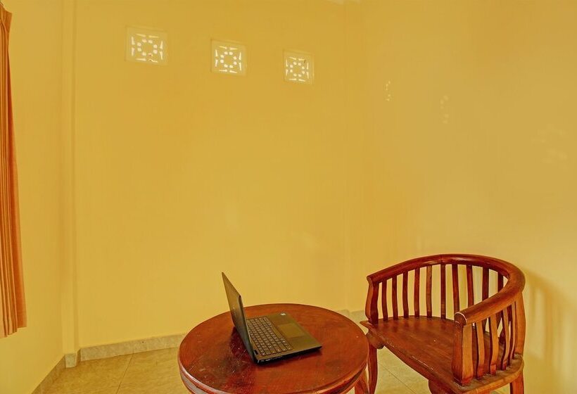 호텔 Nirmala Guest House By Oyo