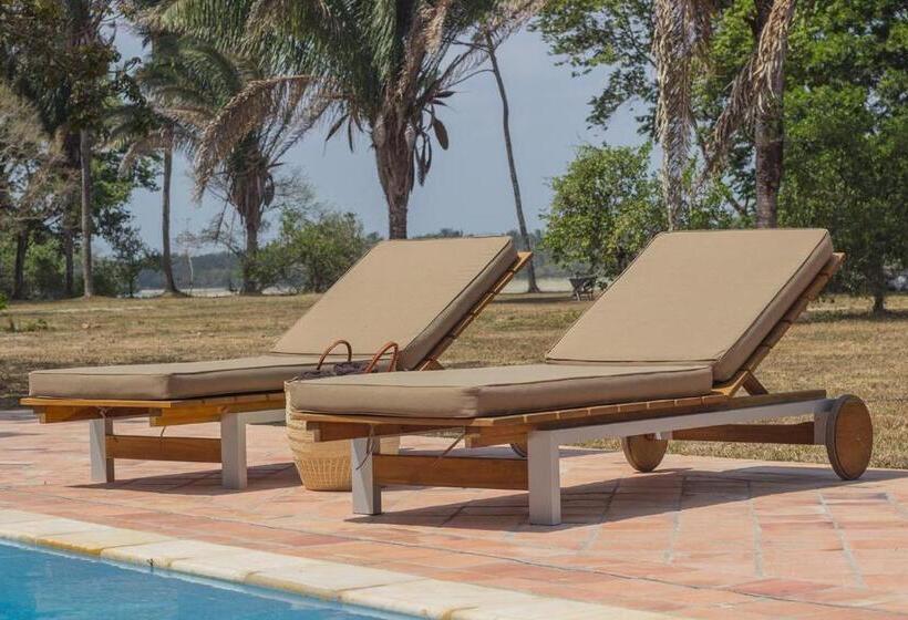 בית מלון כפרי Savanna Orinoquia Lodge