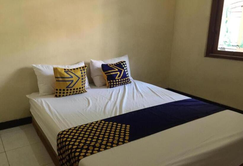 هتل Spot On 93531 Homestay Puri Indah Syariah