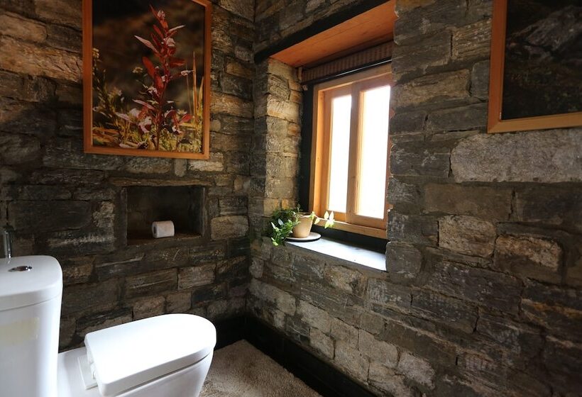Отель Wangdue Ecolodge