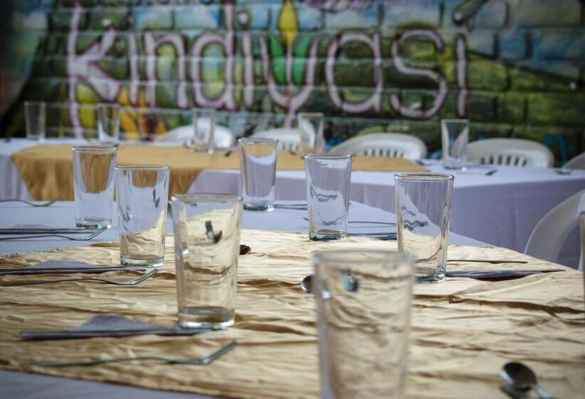 بنسيون Hosteria Kindi Wasi