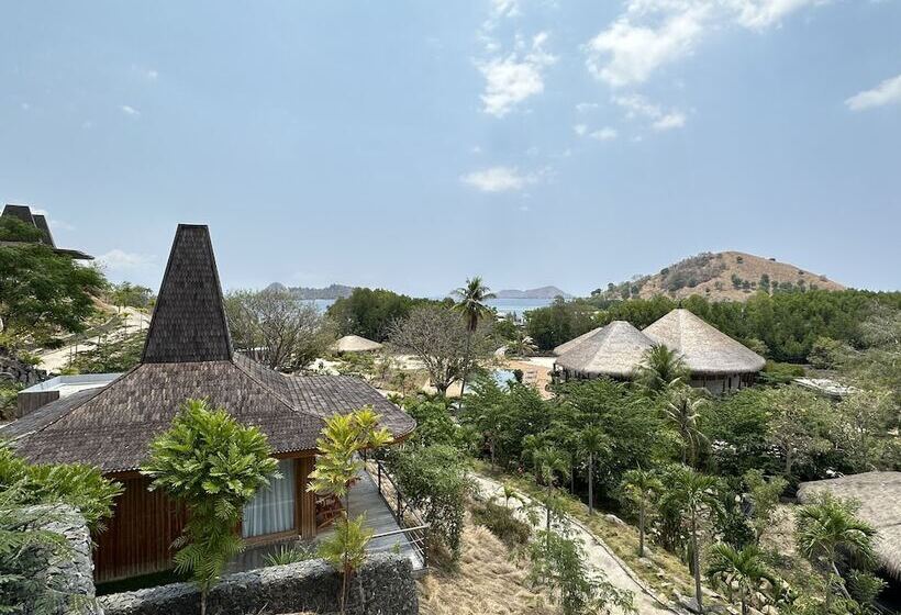 استراحتگاه Menjaga Bay