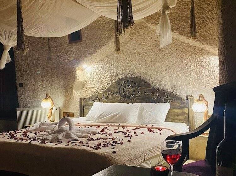 مبيت وإفطار Ela Cave House