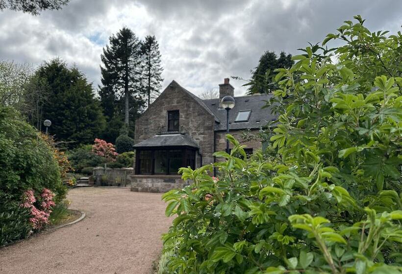 مبيت وإفطار Lurg Lodge