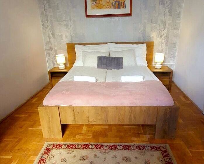 هاستل Blacksheep Budapest Smart Rooms