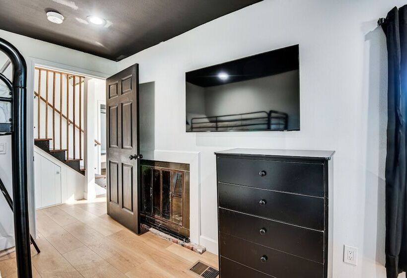 Charming Whittier Home W/ Views: 17 Mi To La