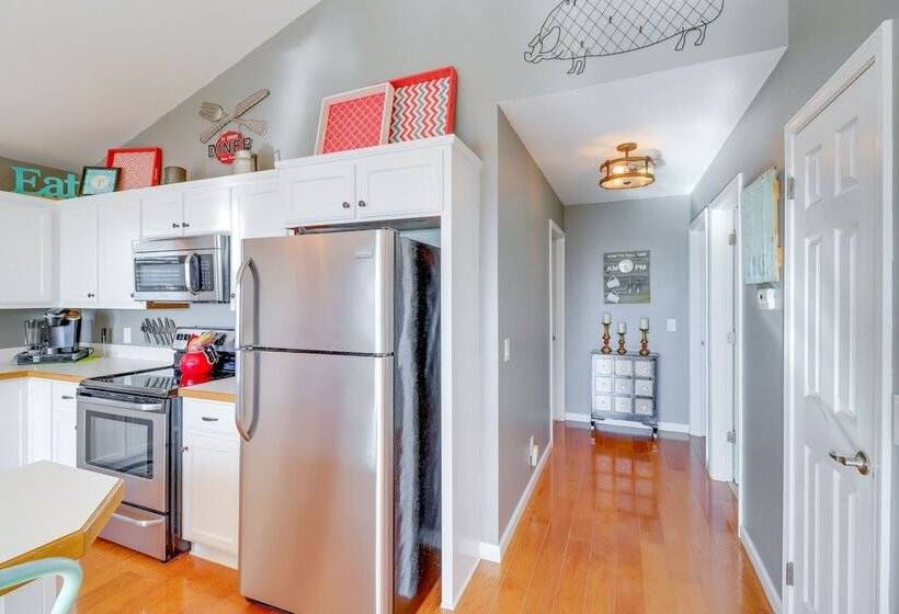 Edgemont Home W/ Deck & Bbq Grill: 2 Mi To Lake!