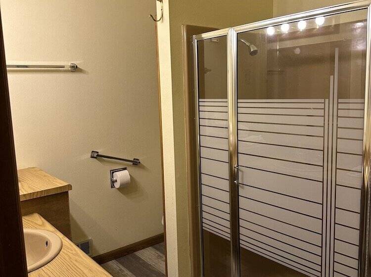Glacier Peak Resort