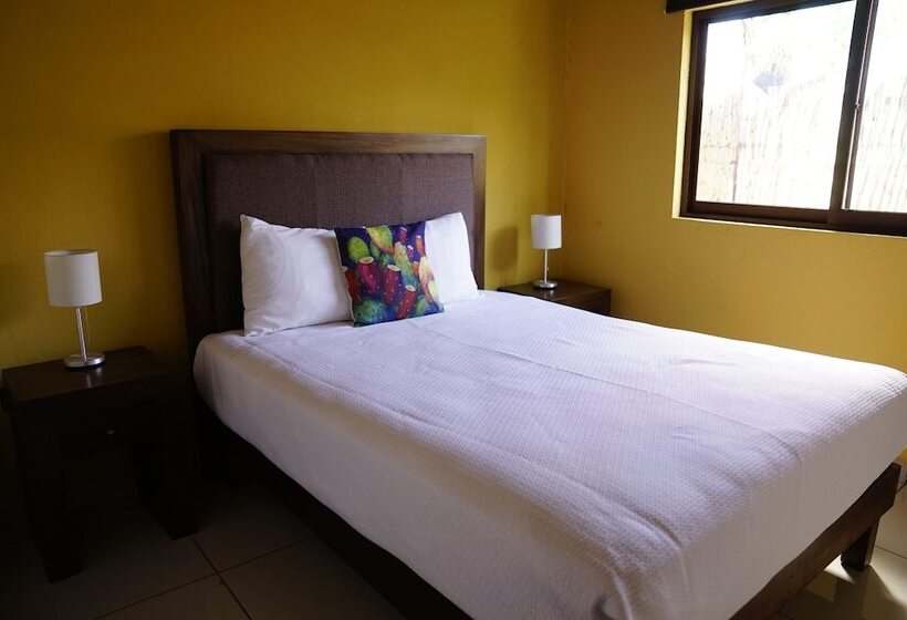 هتل Casa De Las Flores