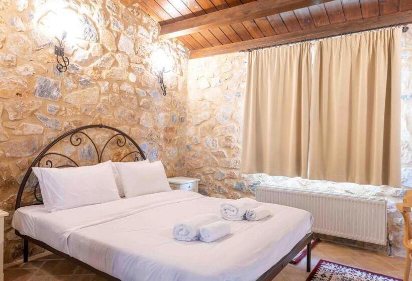 هتل Lithea Mountain Resort