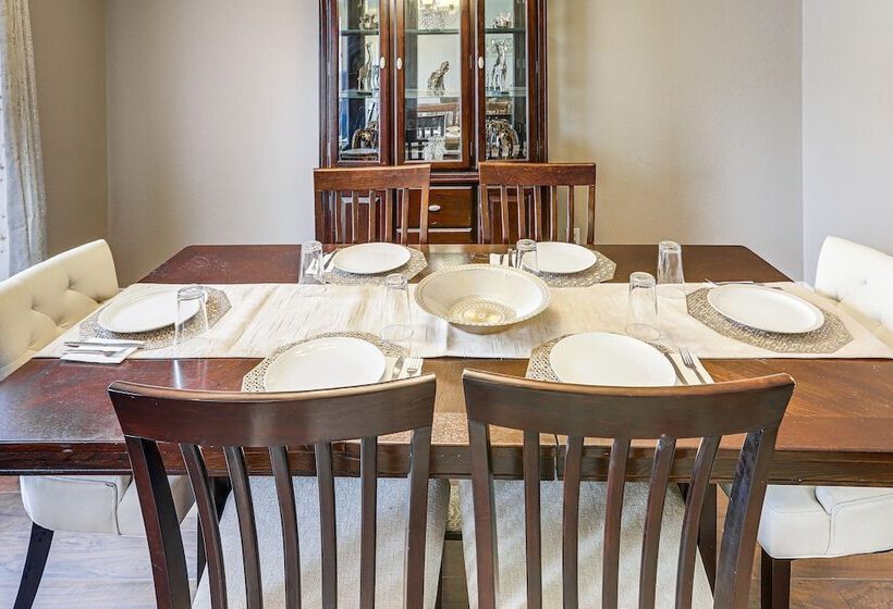 Killeen Home W/ Sunroom ~ 8 Mi To Fort Cavazos!