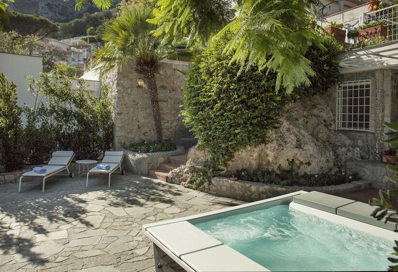 Lhp Suite Executive Cottage Capri