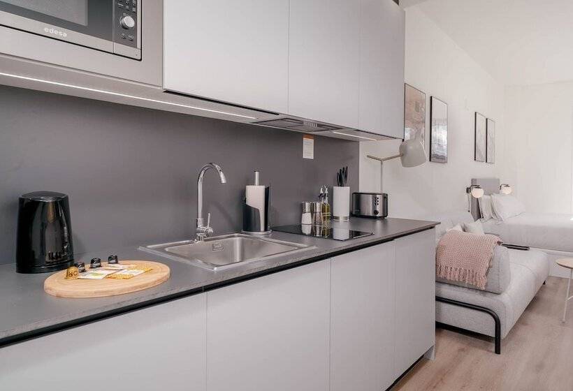 Limehome Valencia Carrer De Sant Jacint
