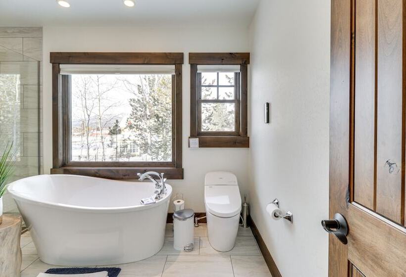 Peaceful Whitefish Home W/ Deck   Pets Welcome!