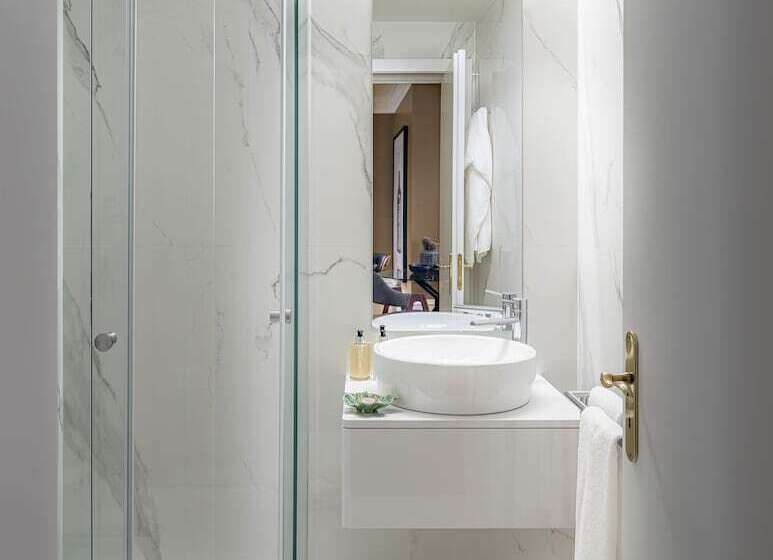 پانسیون Almada 234