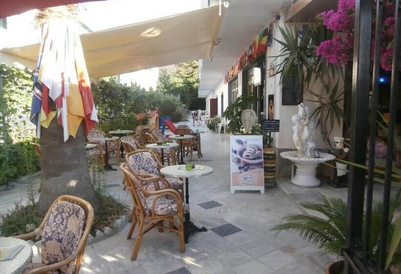پانسیون Harry's Bar & Apartments