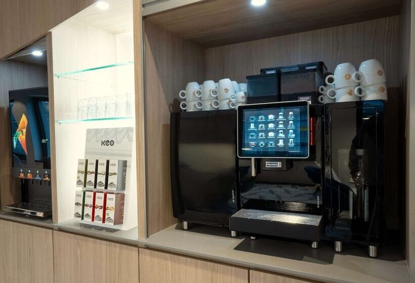 هتل Prize By Radisson, Dresden Mitte