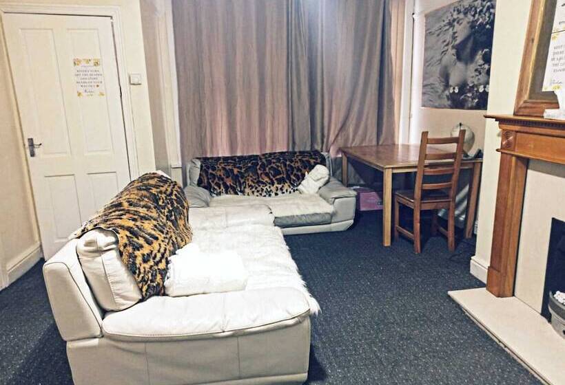 住所  Beautiful 1 Bed House In Leeds