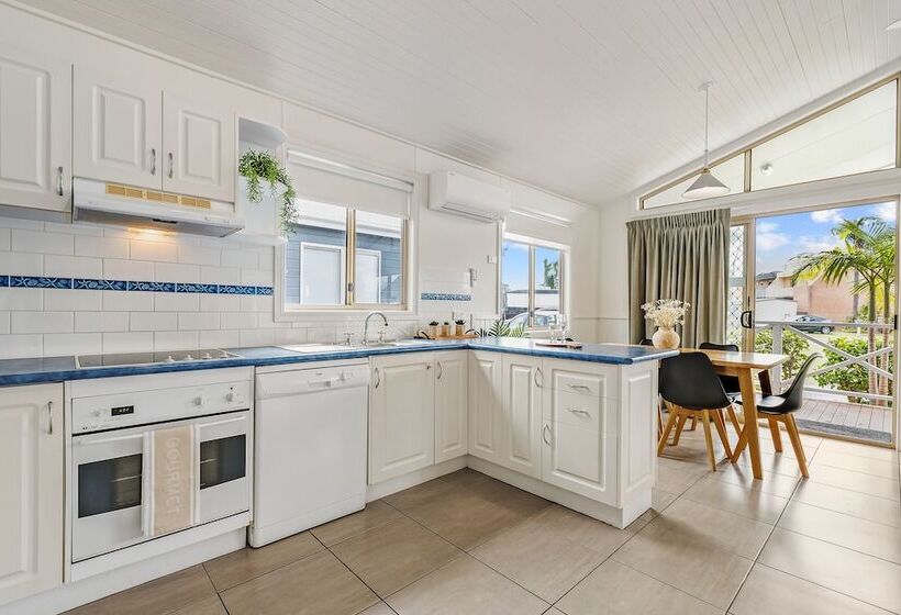 Курорт Big4 Tasman Holiday Parks   Tathra Beach