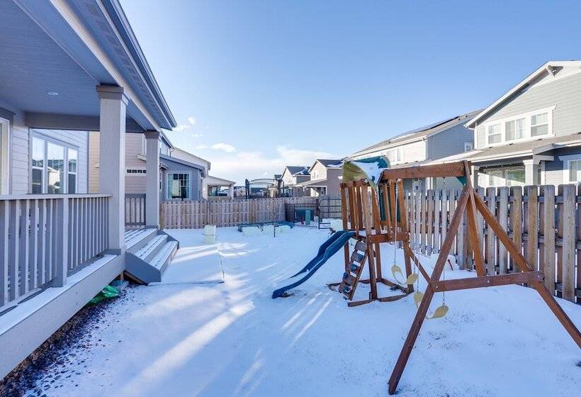 16 Mi To Denver: Spacious Commerce City Home!