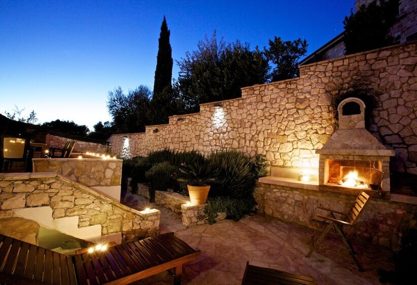 Villa More 1 2 3