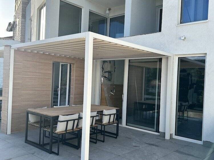 Villa More 1 2 3