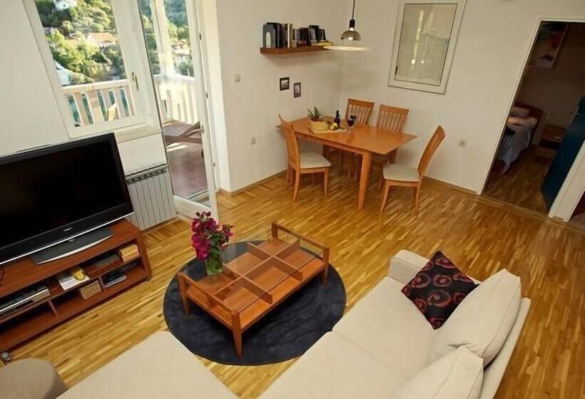 Villa More 1 2 3