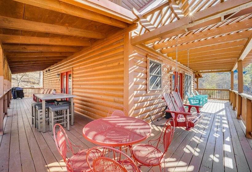 Waterfront Watauga Lake Home W/ Private Dock!
