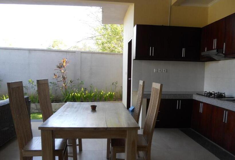 Avisara Villa & Suite