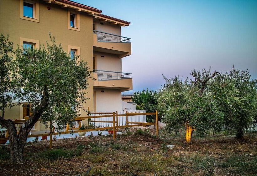 تختخواب و صبحانه Il Gallo Con Gli Stivali