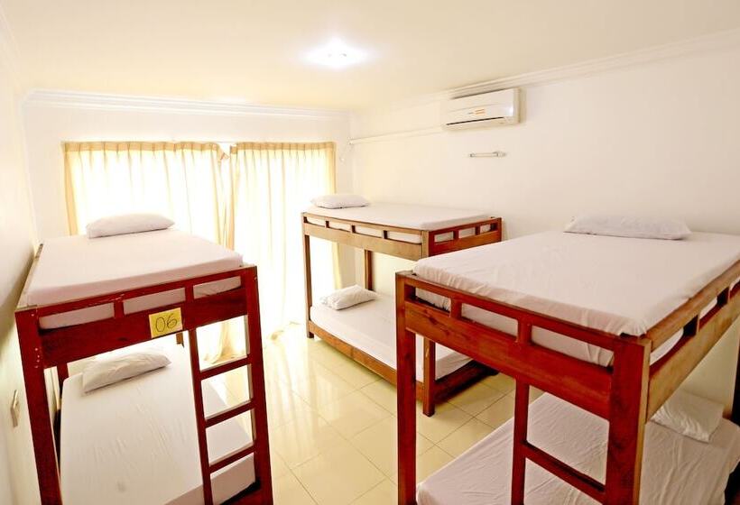 Hang Tep Hostel